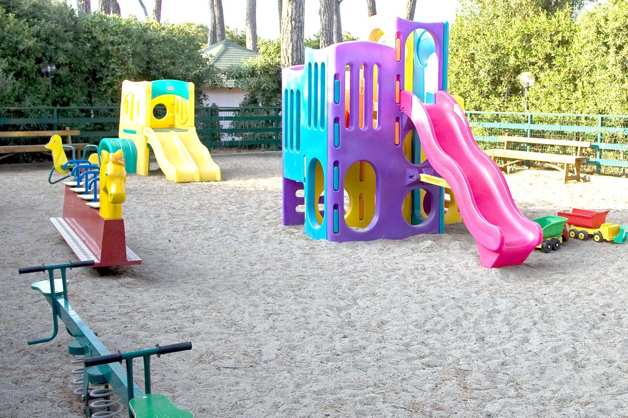 Villaggio Club Cecina Marina di Cecina Exterior foto